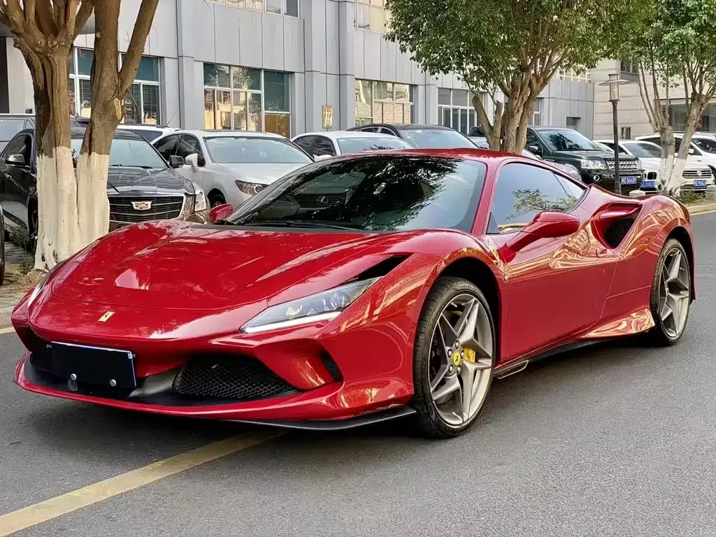 Ferrari F8