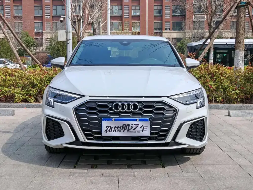 Audi A3 — фото 8