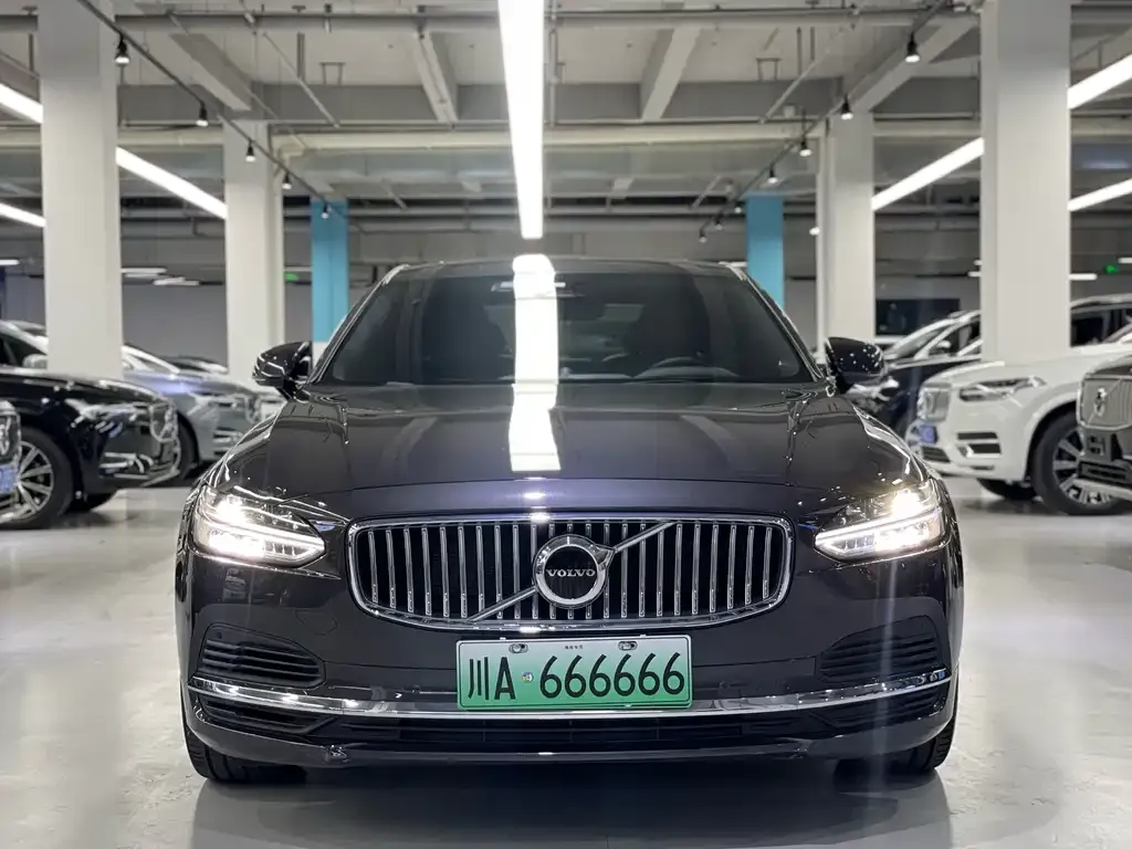 Volvo S90 PHEV — фото 10