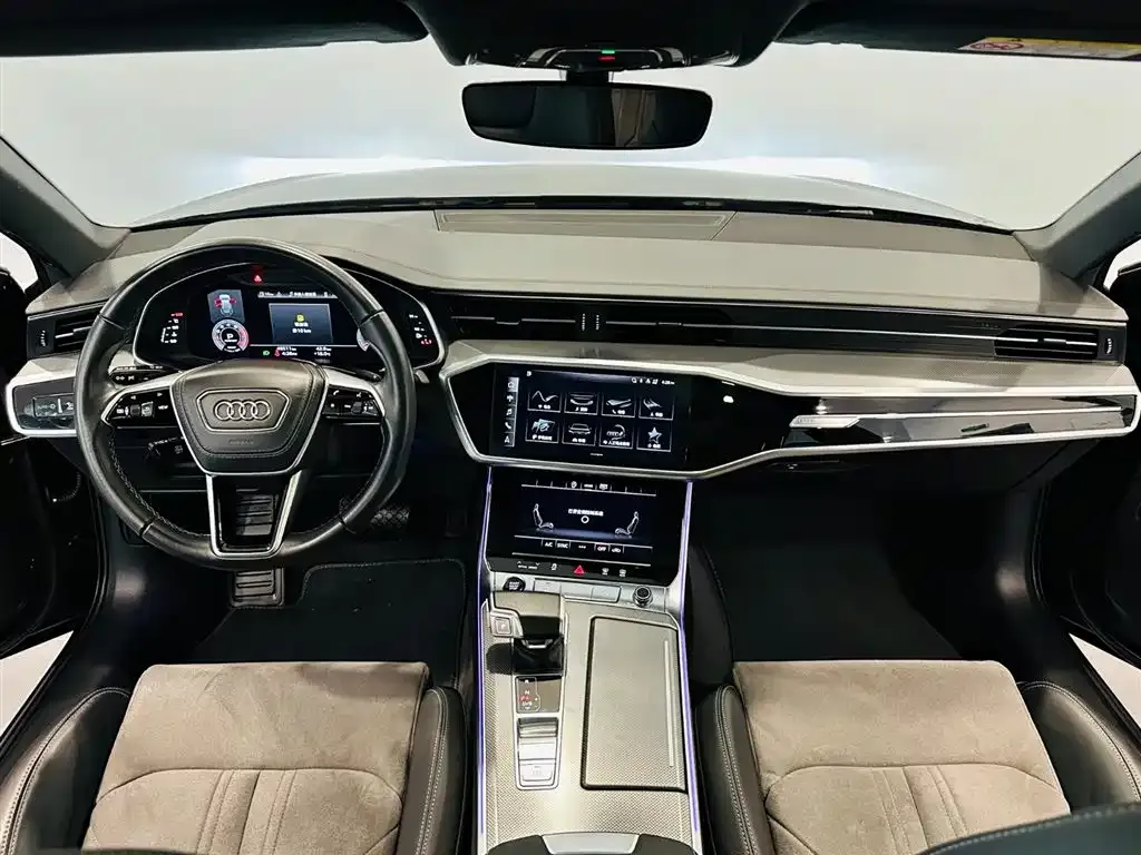 Audi A6L — фото 8