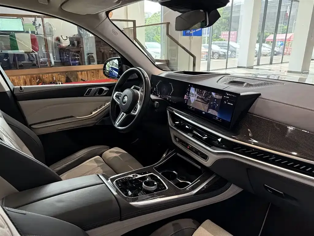 BMW X7 M60i 2026 из CN, фото 8