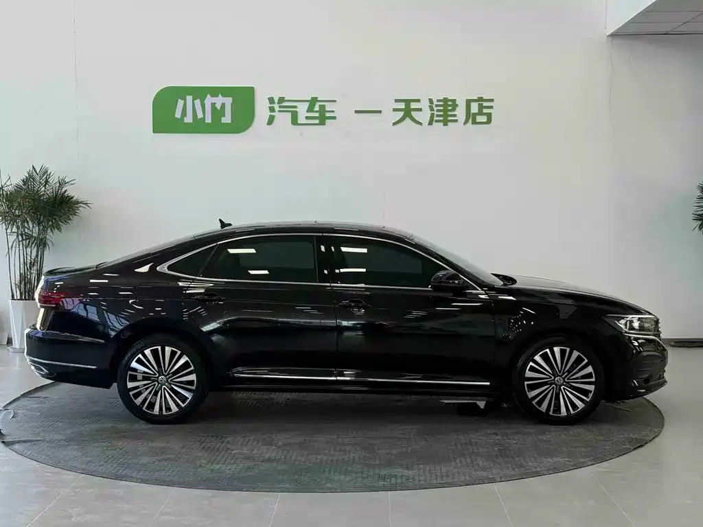 Volkswagen Passat — фото 5