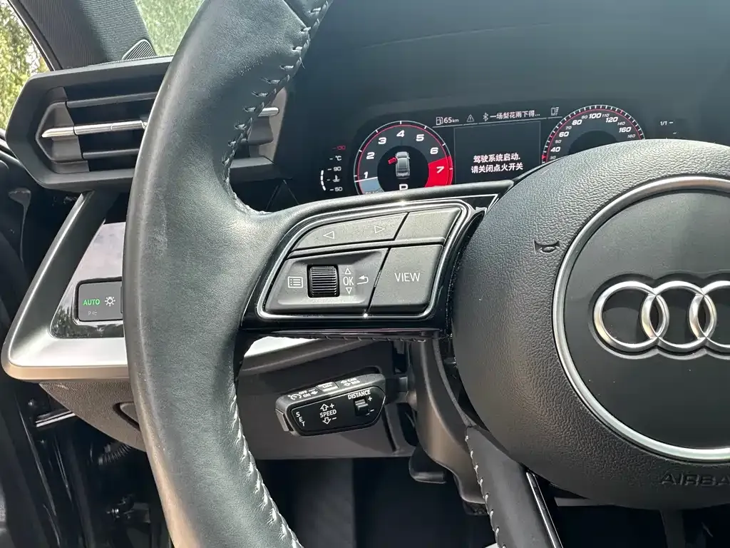 Audi A3 — фото 9