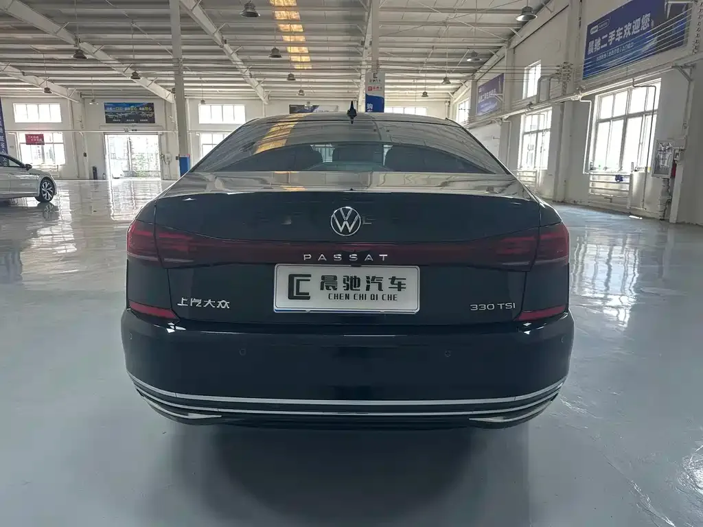 Volkswagen Passat — фото 4