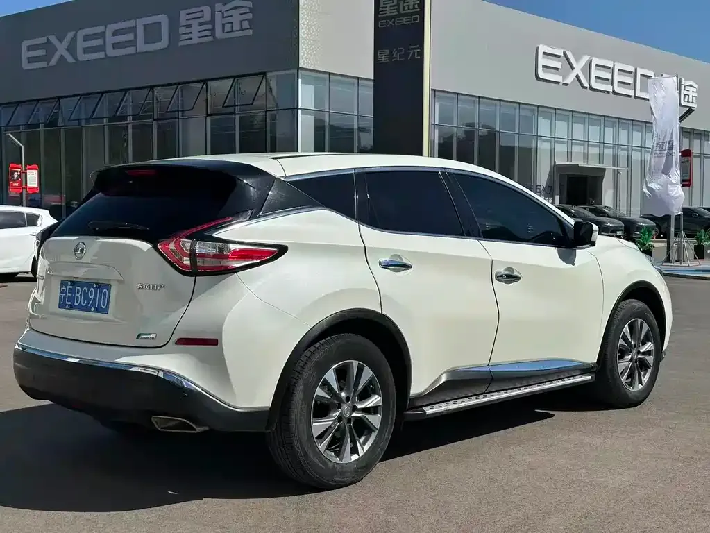 Nissan Murano — фото 9