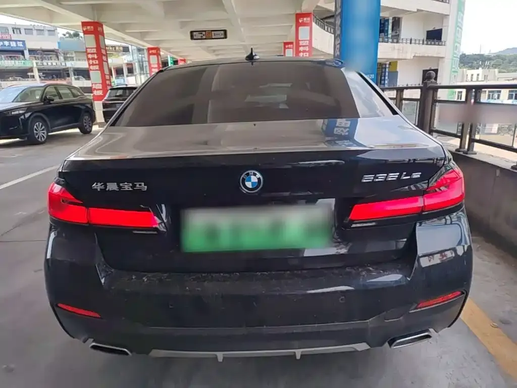 BMW 5 Series New Energy 2022 из CN, фото 3