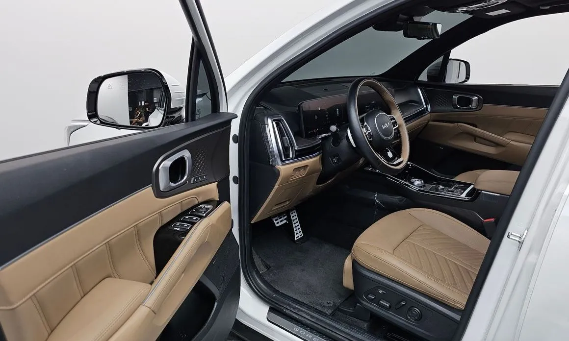 Kia Sorento — фото 10