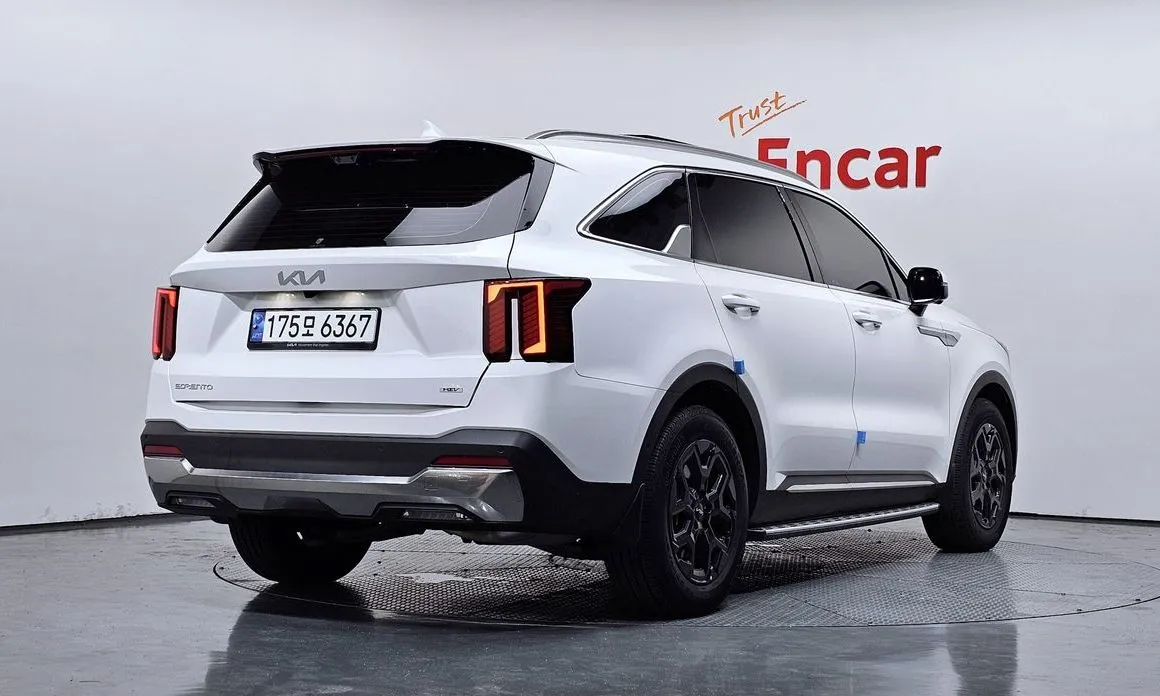 Kia Sorento — фото 9
