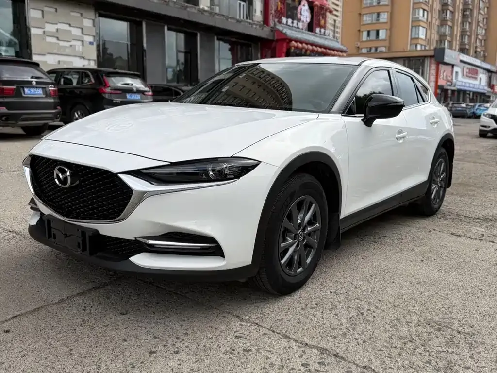 Mazda CX-4 — фото 1