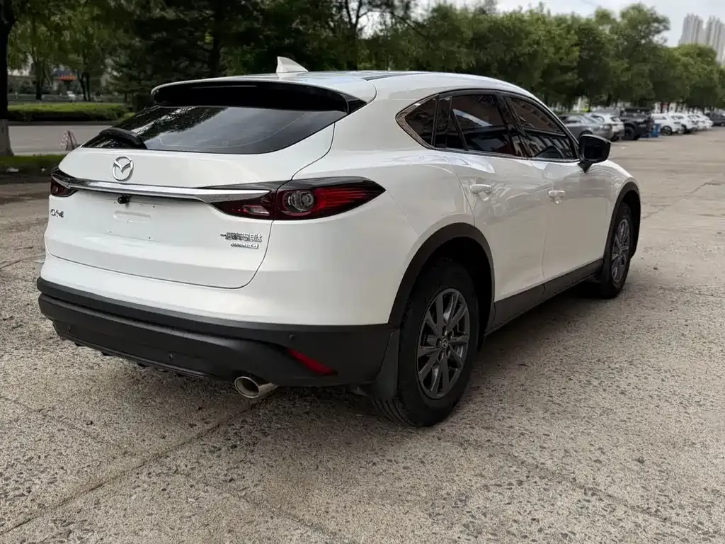Mazda CX-4 — фото 5