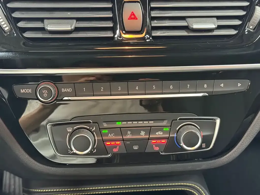 BMW 1 Series — фото 10