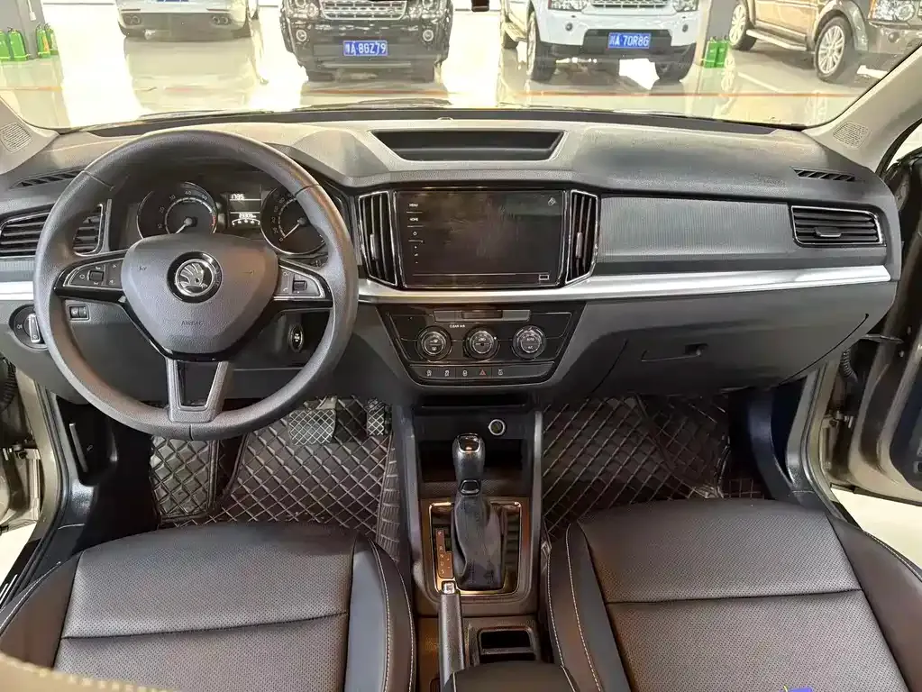 Skoda Kamiq — фото 4