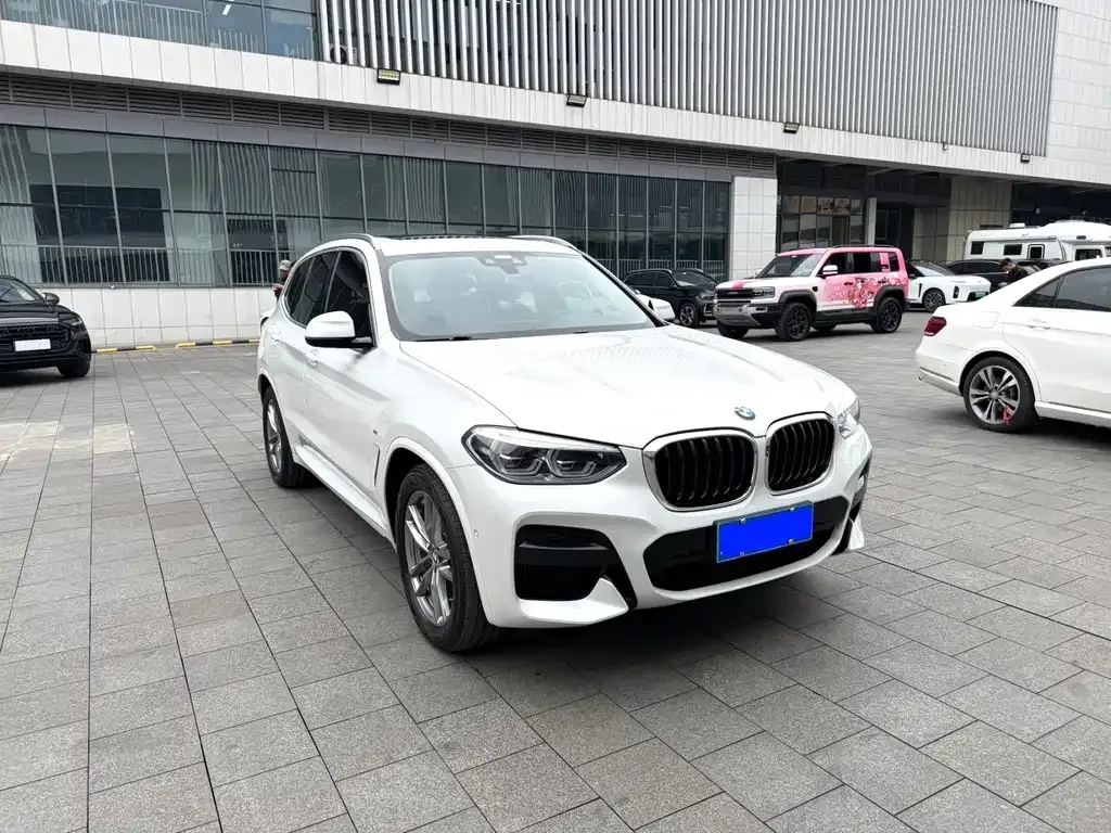 BMW X3 — фото 5