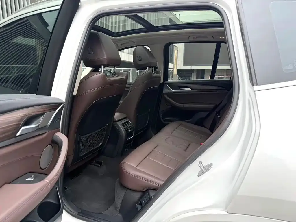 BMW X3 — фото 2