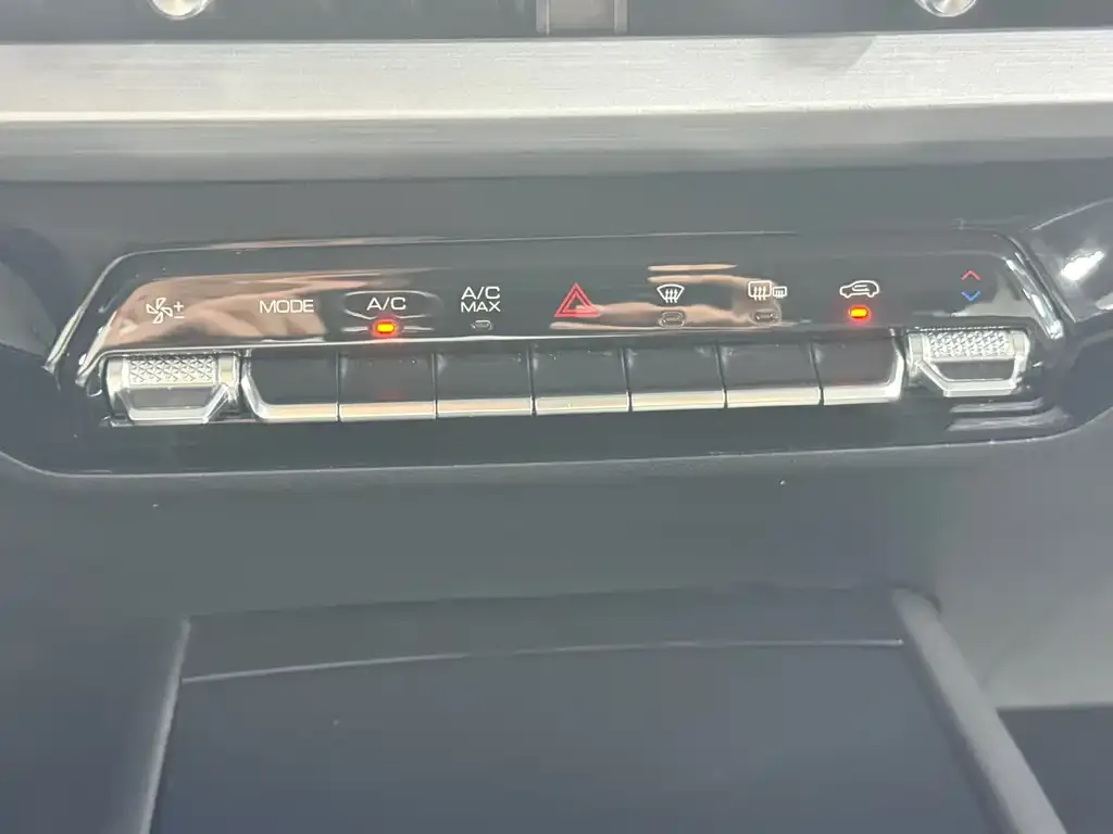 Wuling Jiachen 2022 из CN, фото 3