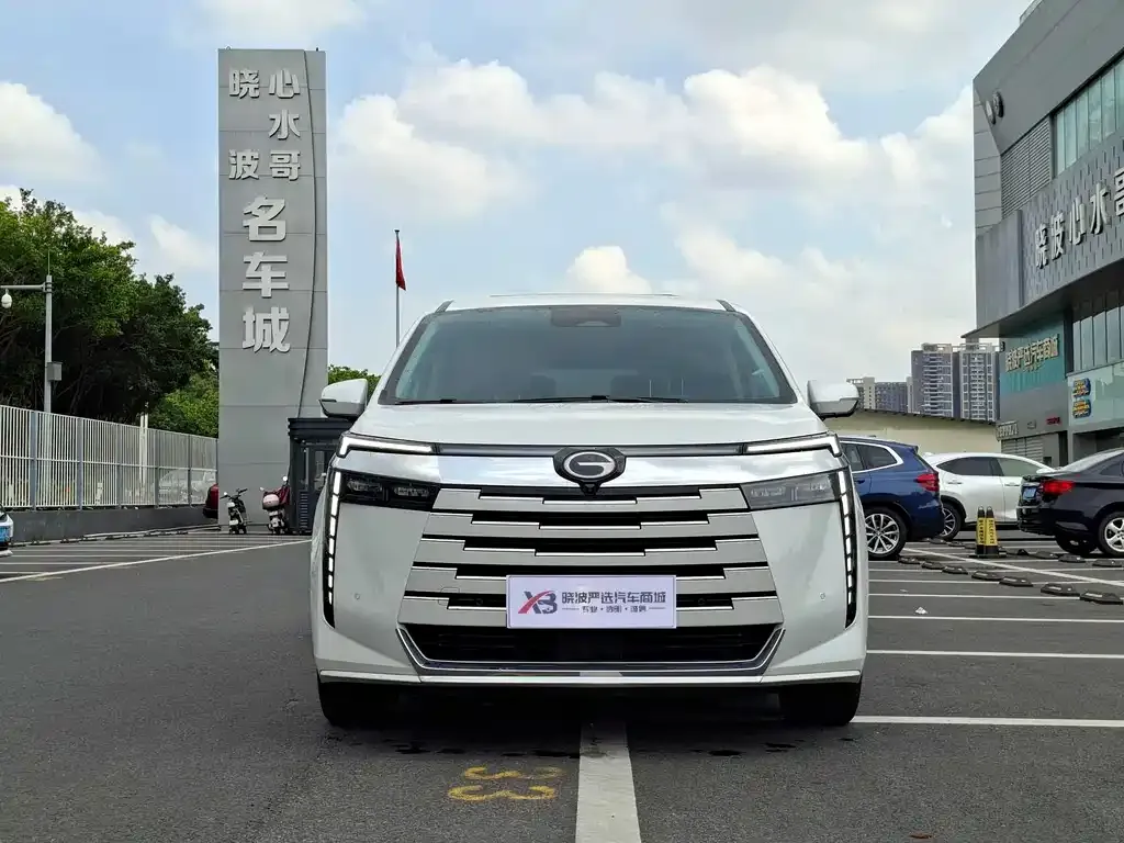 GAC Motor 传祺E8 PHEV — фото 2