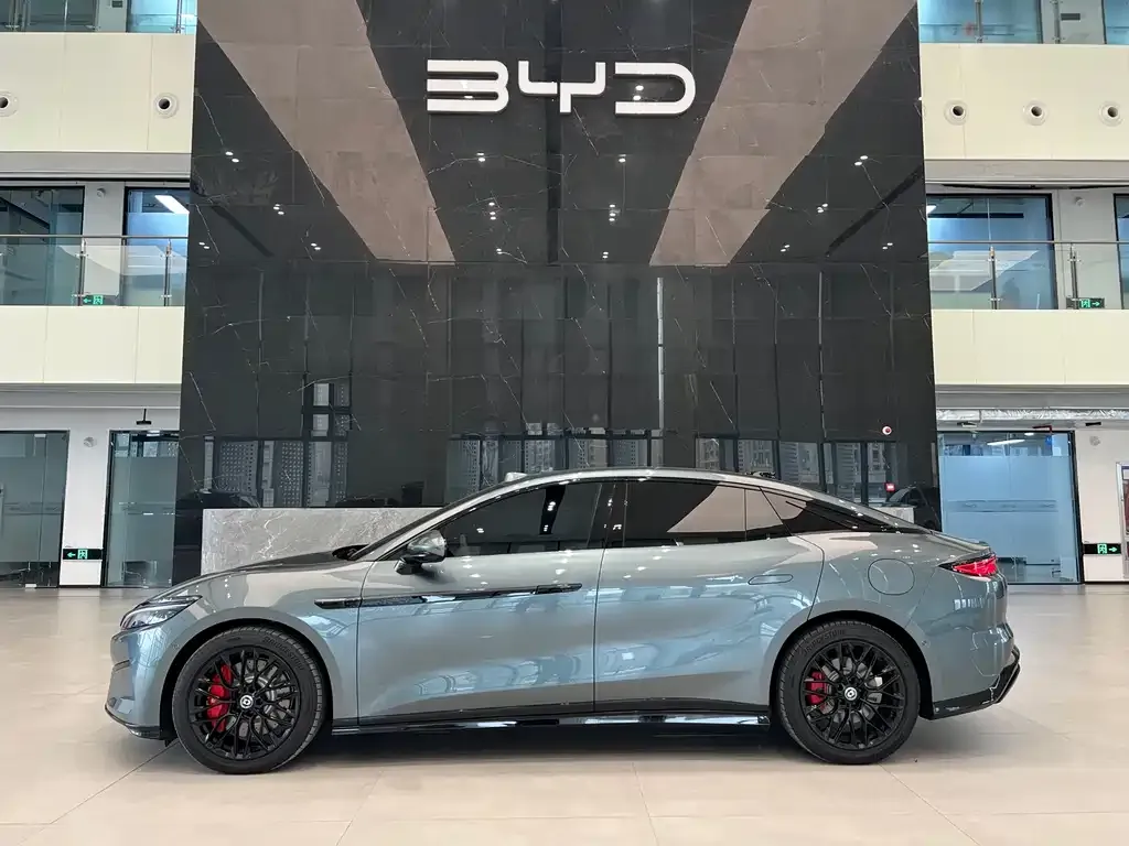 BYD Han L 2025 из CN, фото 8