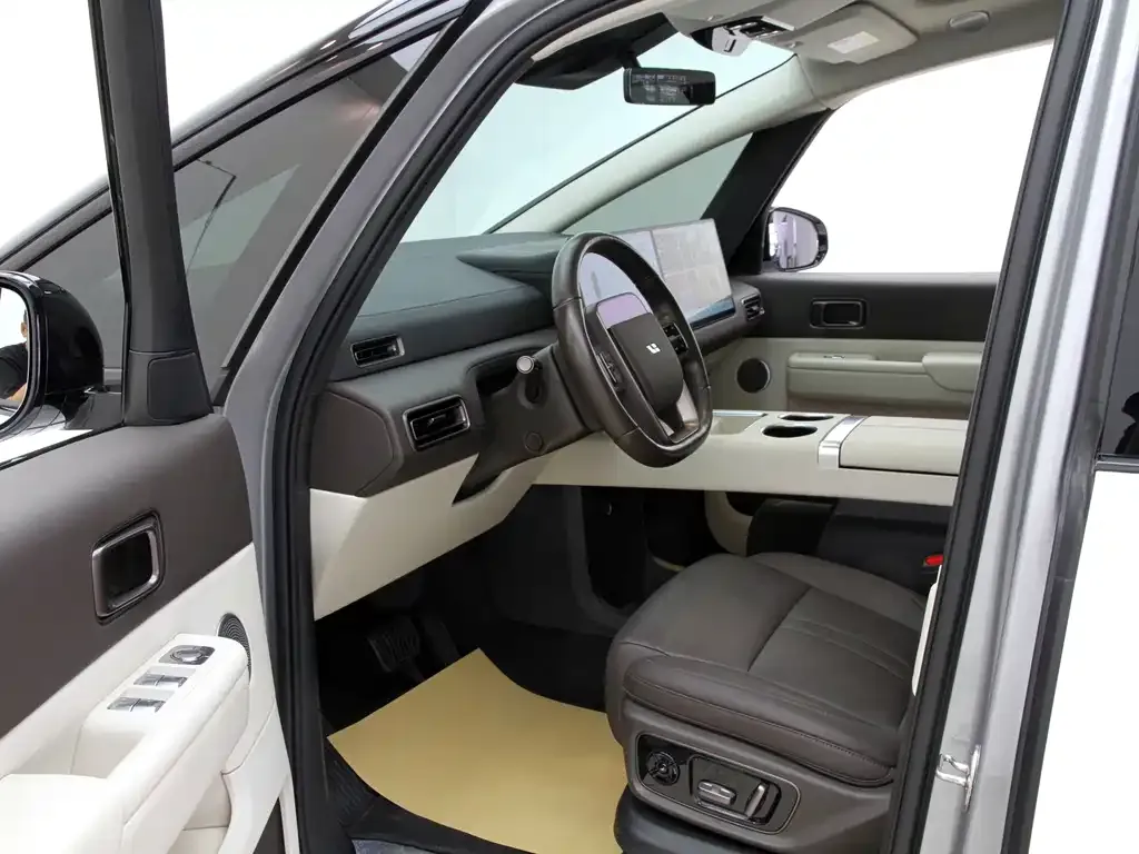 Li Auto MEGA 2024 из CN, фото 10