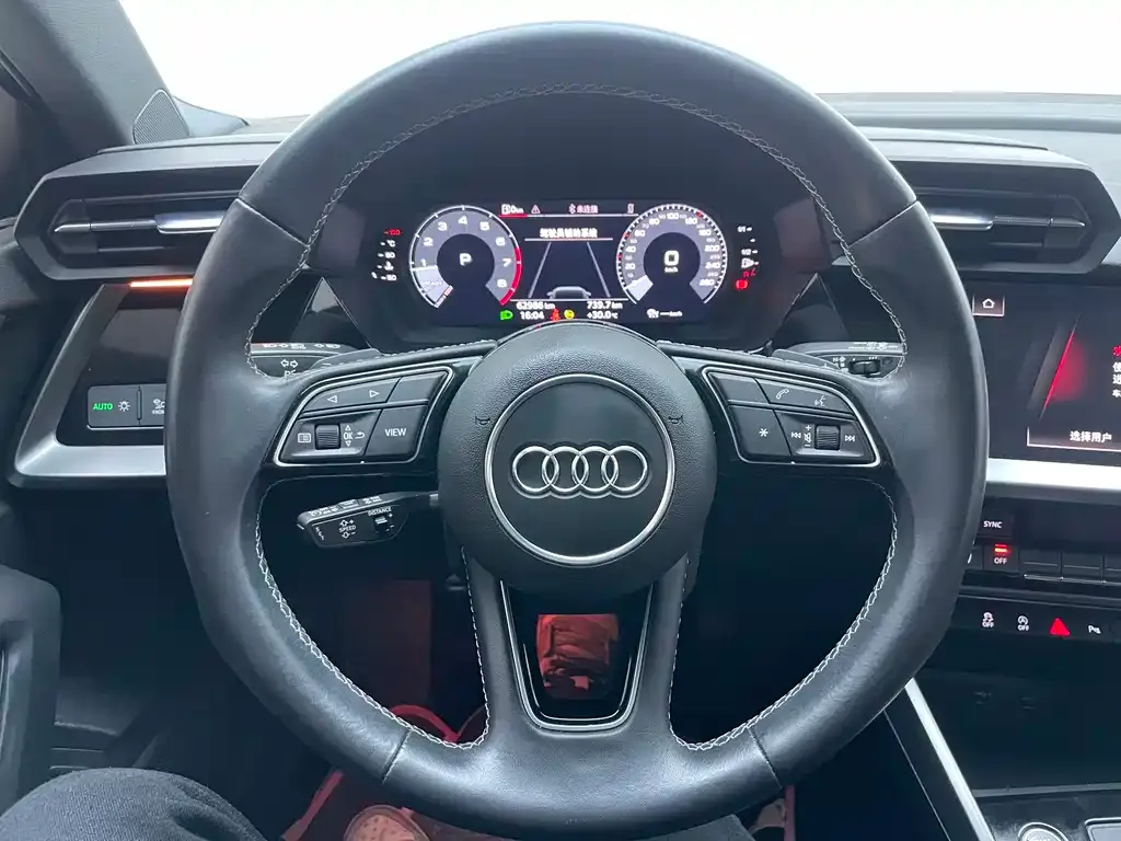 Audi A3 — фото 10
