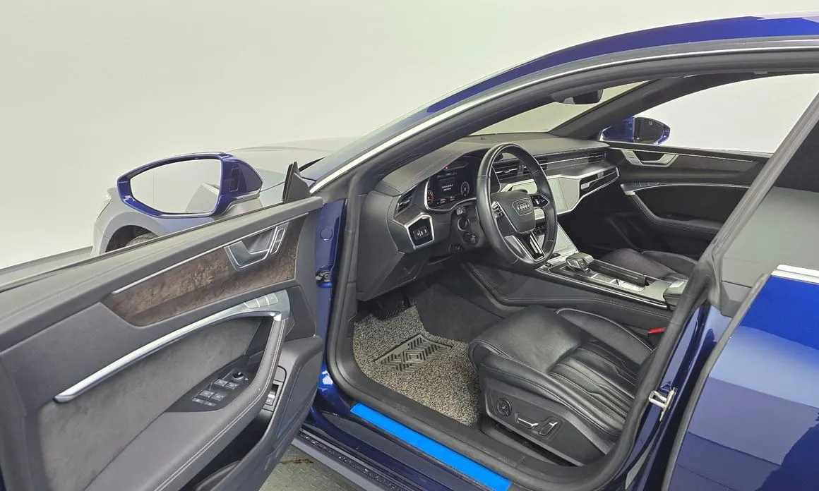 Audi A7 — фото 5