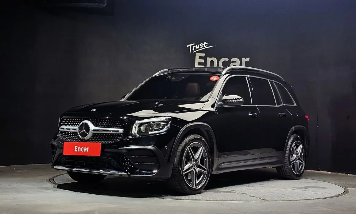 Mercedes-Benz GLB-Class — фото 1