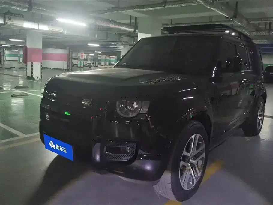 Land Rover Defender 110 3.0T P400 X-DYNAMIC HSE 1