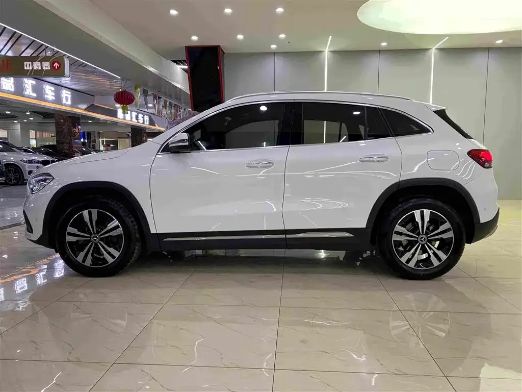 Mercedes-Benz GLA — фото 5