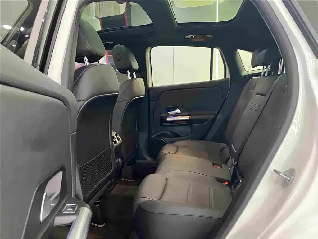 Mercedes-Benz GLA — фото 2