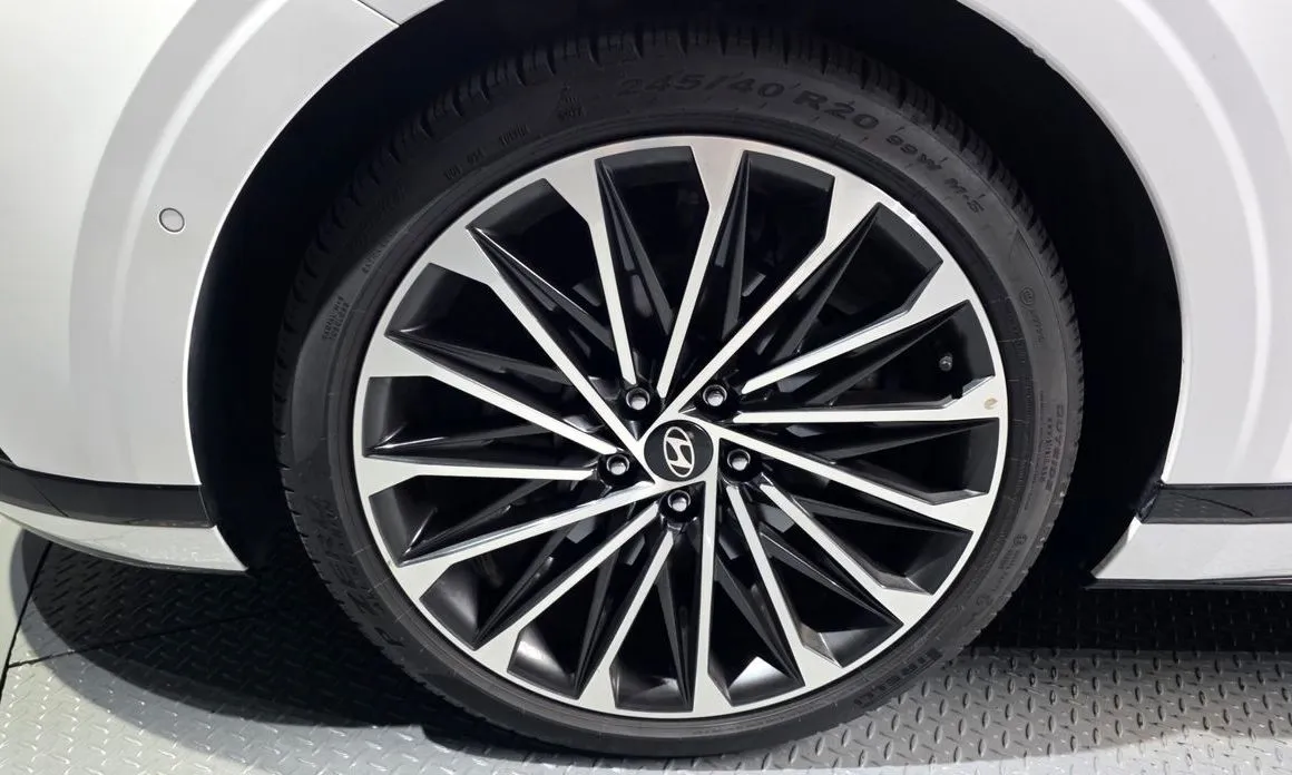 Hyundai Grandeur — фото 10