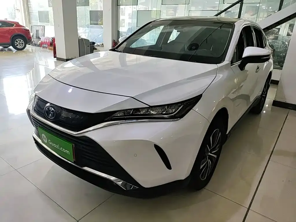 Toyota Harrier — фото 4