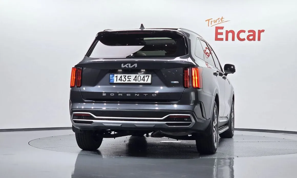 Kia Sorento — фото 3