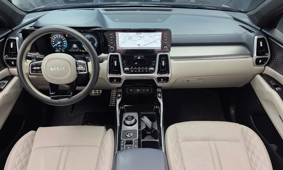 Kia Sorento — фото 8