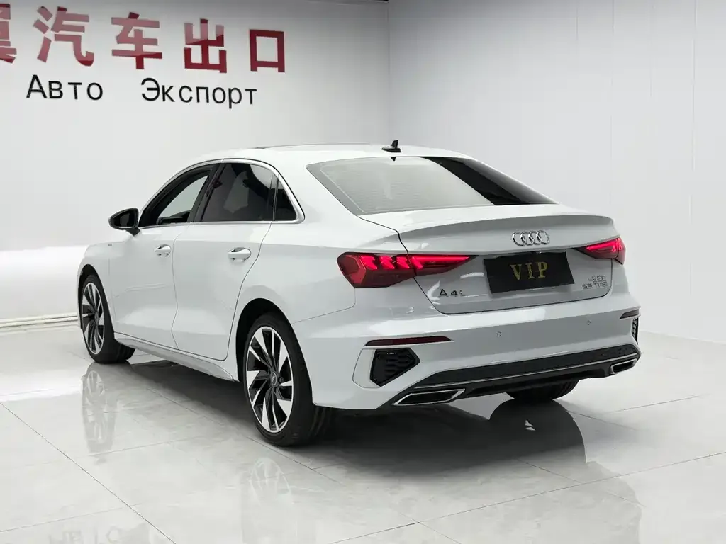 Audi A3 — фото 2