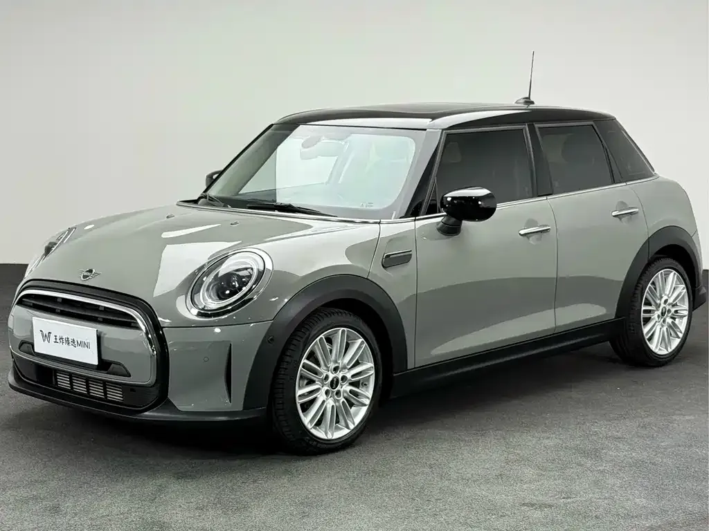 MINI Cooper (3-door) — фото 1