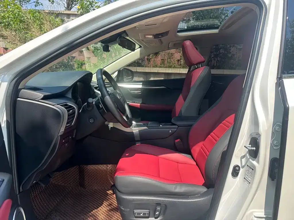 Lexus NX 2021 из CN, фото 3