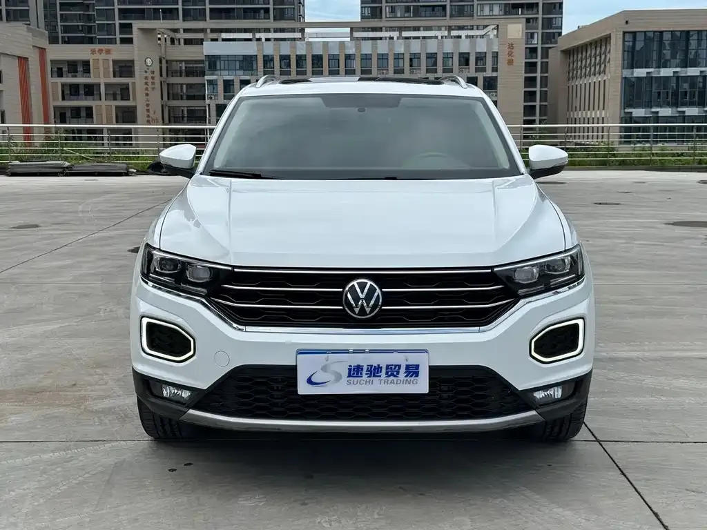 Volkswagen T-Roc — фото 4