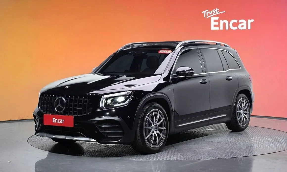 Mercedes-Benz GLB-Class — фото 1