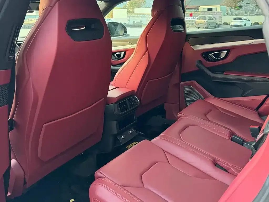 Lamborghini Urus — фото 5
