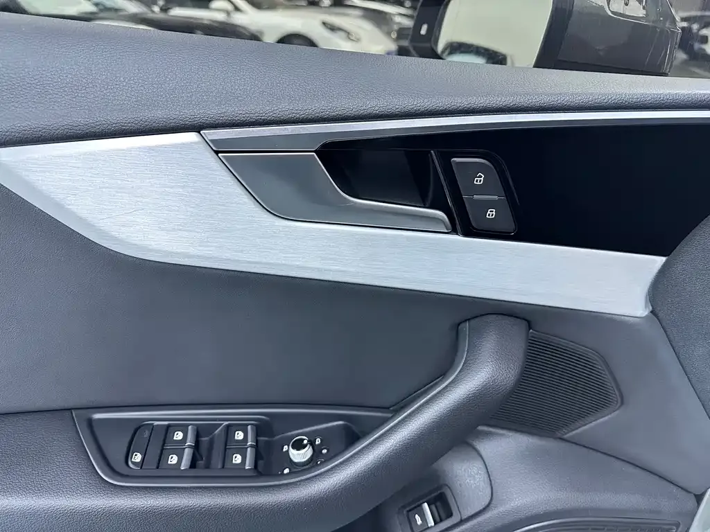 Audi A5 (Import) — фото 2