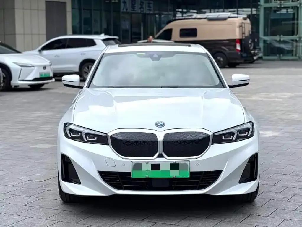 BMW i3 2024 из CN, фото 9