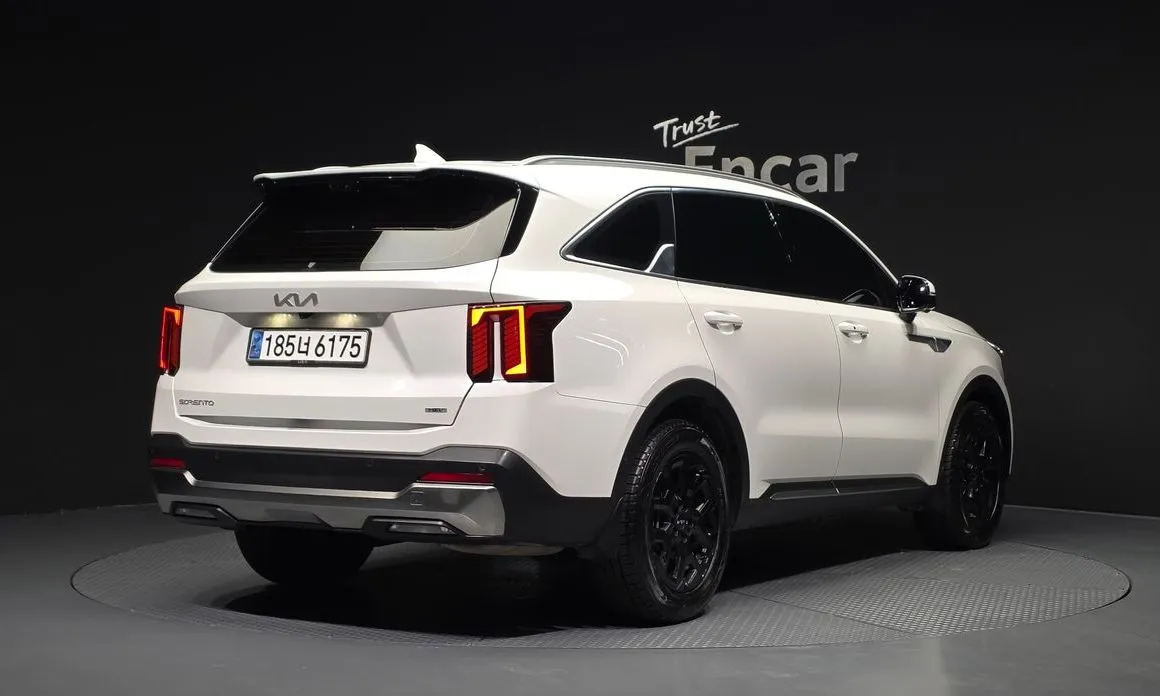 Kia Sorento — фото 5