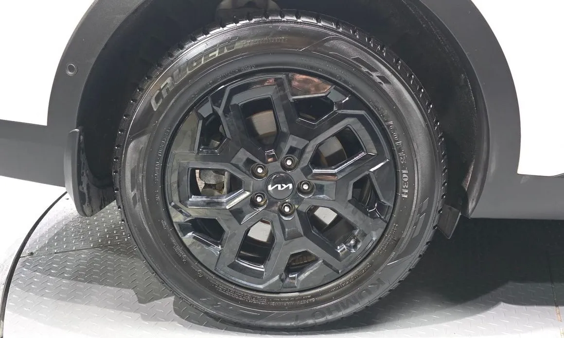 Kia Sorento — фото 10