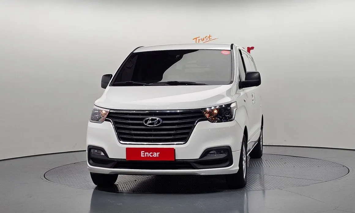 Hyundai Starex 2021 из KR, фото 2