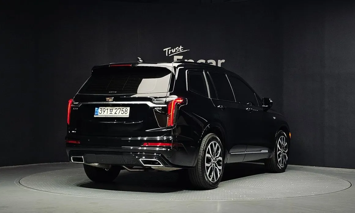 Cadillac XT6 2024 из KR, фото 5