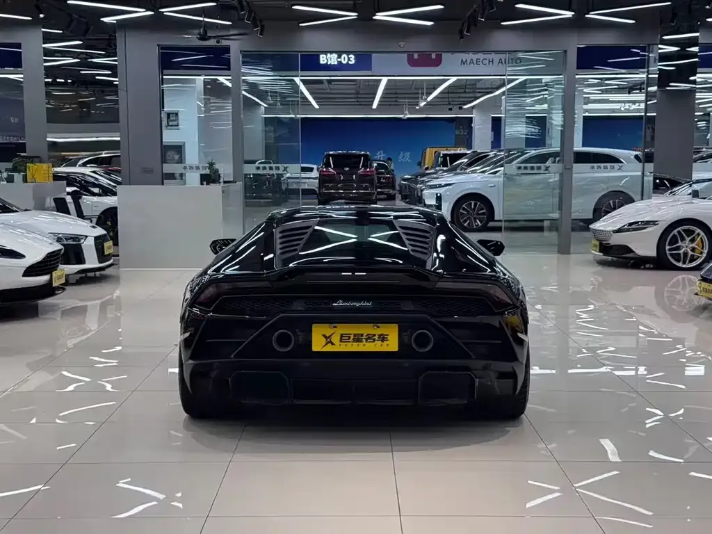 Lamborghini Huracan — фото 8