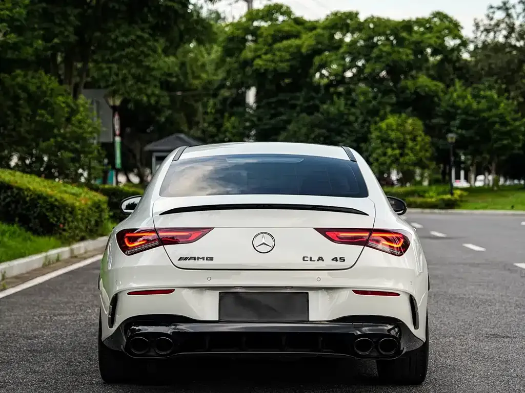 Mercedes-Benz CLA AMG — фото 7