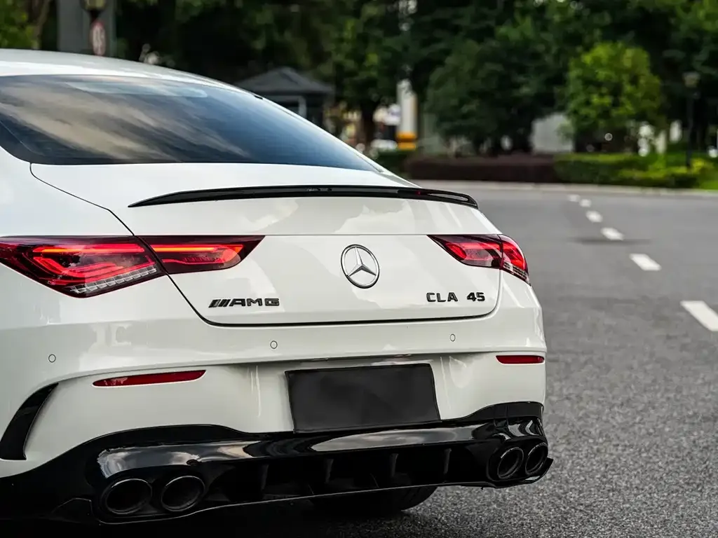 Mercedes-Benz CLA AMG — фото 3