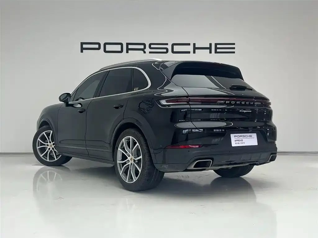 Porsche Cayenne — фото 5
