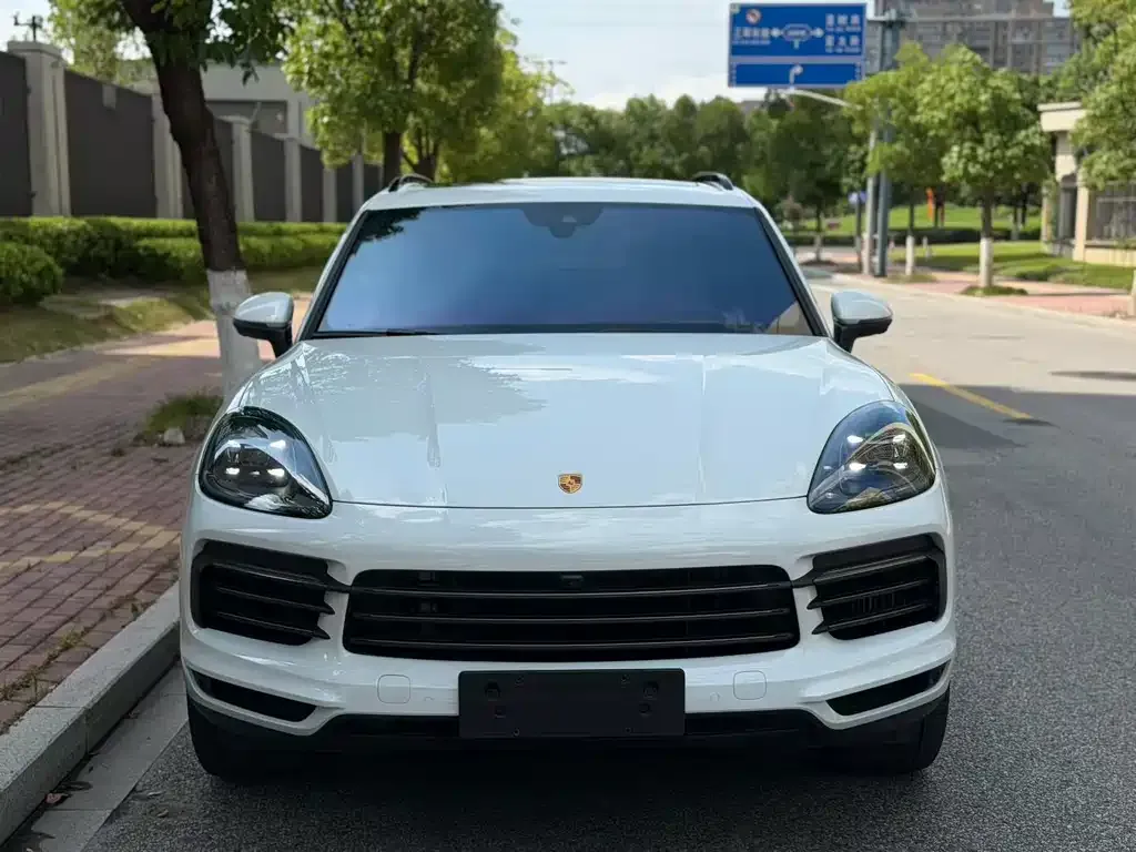 Porsche Cayenne Hybrid — фото 4