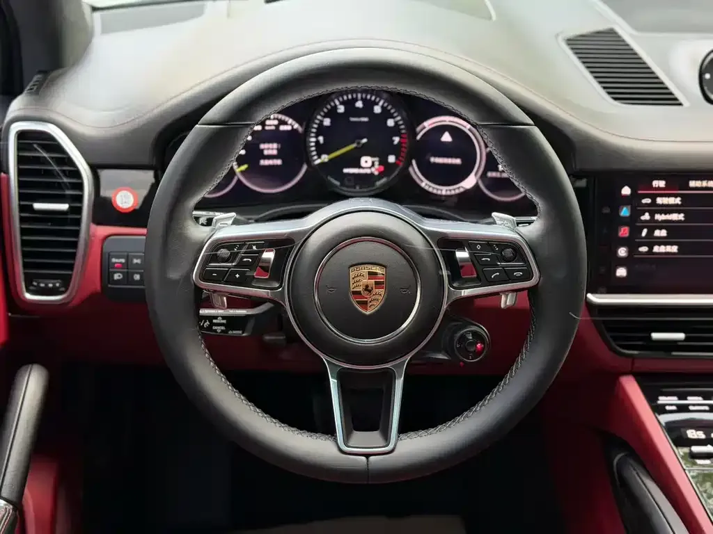 Porsche Cayenne Hybrid — фото 3